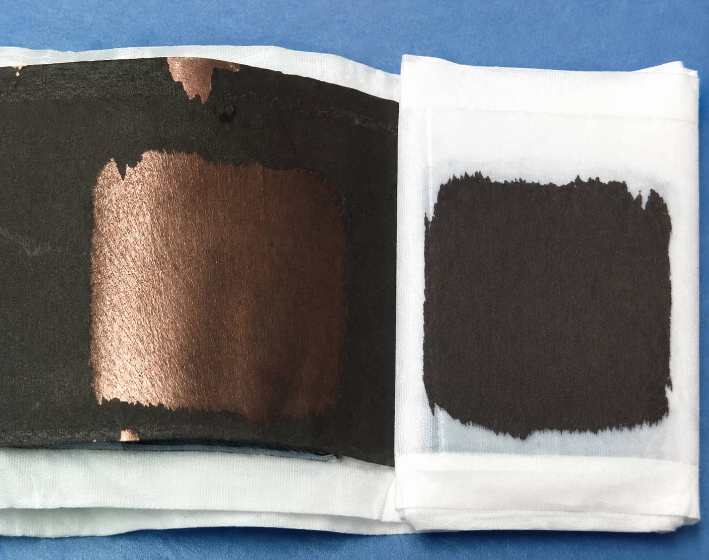 Electrode adhesion test comparing an adhesive-coated separator with an uncoated separator after hot pressing in a lithium-ion pouch cell.